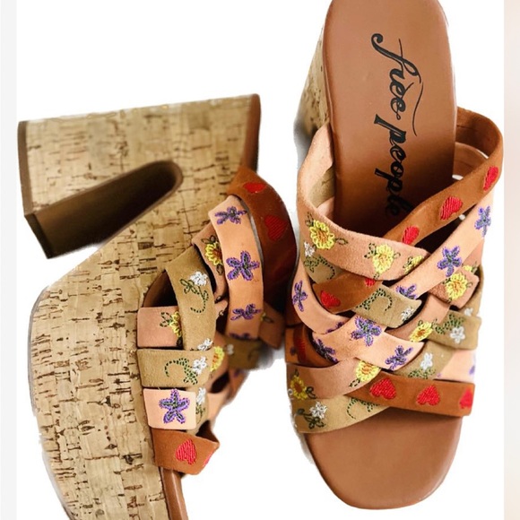 FREE PEOPLE Lisbon Suede Leather Platform Mules in Sandbar Multicolour Size 36.5 - Picture 7 of 14